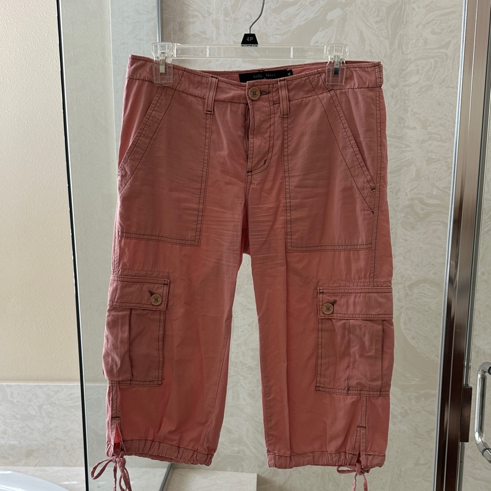 Women's Pink Cargo Capris